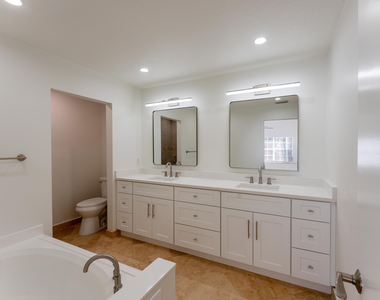 22481 Middletown Drive - Photo Thumbnail 21