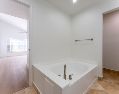 22481 Middletown Drive - Photo Thumbnail 23