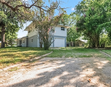 1421 S Scullin Avenue - Photo Thumbnail 24