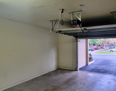6418 Emerald Dunes Drive - Photo Thumbnail 3