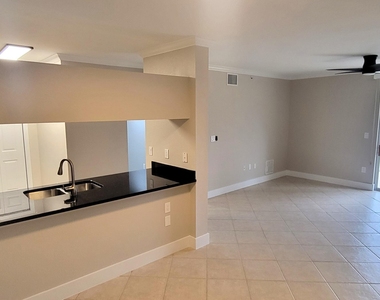 6418 Emerald Dunes Drive - Photo Thumbnail 5