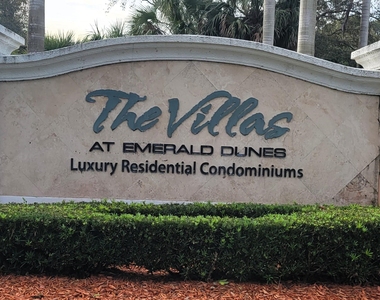 6418 Emerald Dunes Drive - Photo Thumbnail 17