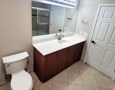 6418 Emerald Dunes Drive - Photo Thumbnail 36