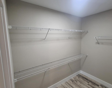 6418 Emerald Dunes Drive - Photo Thumbnail 37