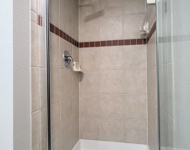 6418 Emerald Dunes Drive - Photo Thumbnail 75