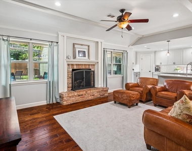 3334 Regent Drive - Photo Thumbnail 1