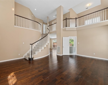 937 Parker Drive - Photo Thumbnail 6