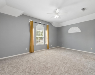 937 Parker Drive - Photo Thumbnail 14