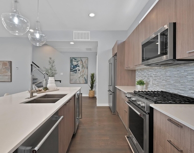 4935 Zuma Court - Photo Thumbnail 12