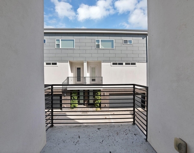 4935 Zuma Court - Photo Thumbnail 29