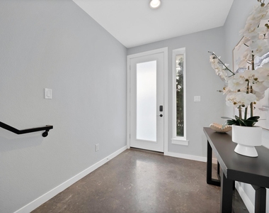 4935 Zuma Court - Photo Thumbnail 4