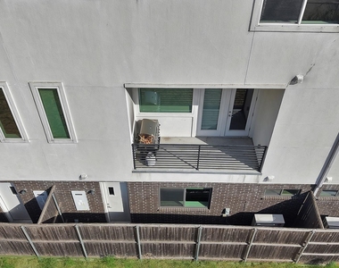 4935 Zuma Court - Photo Thumbnail 35