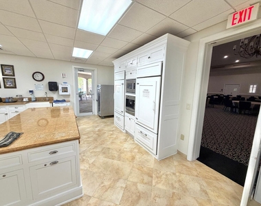 8000 Carnoustie Place - Photo Thumbnail 35