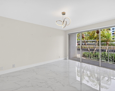3901 S Flagler Drive - Photo Thumbnail 5