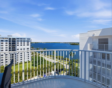 3901 S Flagler Drive - Photo Thumbnail 14