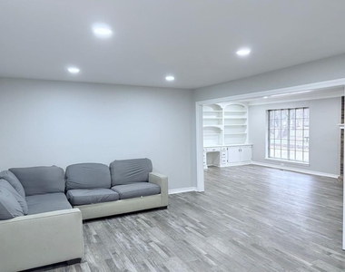 8520 E Covell Road - Photo Thumbnail 2