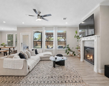 4001 Abilene Street - Photo Thumbnail 2
