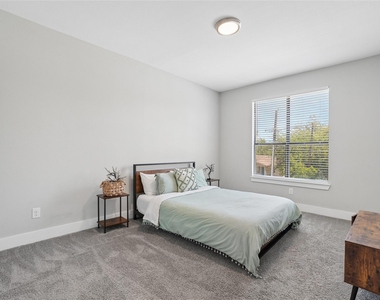 4001 Abilene Street - Photo Thumbnail 13