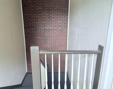 2600 Nw 12th Street - Photo Thumbnail 1