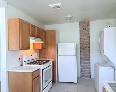 2600 Nw 12th Street - Photo Thumbnail 9
