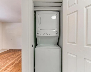 1510 Bedford Lane - Photo Thumbnail 13