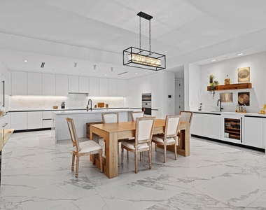 160 Isle Of Venice Drive - Photo Thumbnail 9