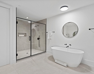 160 Isle Of Venice Drive - Photo Thumbnail 20