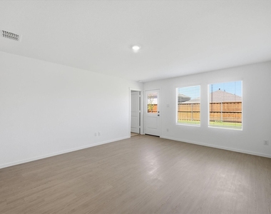 1625 Elliott Road - Photo Thumbnail 7