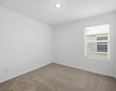 1625 Elliott Road - Photo Thumbnail 13
