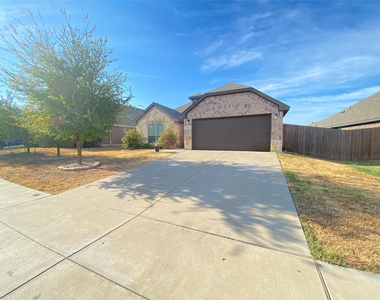 228 Buckskin Drive - Photo Thumbnail 1