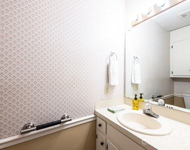 617 College Avenue Sw - Photo Thumbnail 12