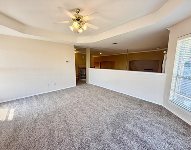 5828 Southmoor Lane - Photo Thumbnail 24