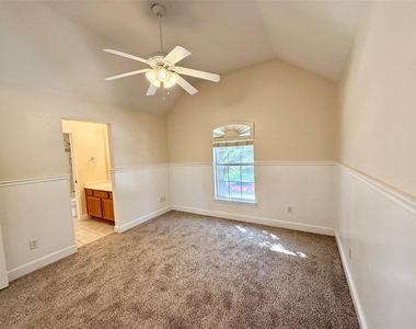5828 Southmoor Lane - Photo Thumbnail 26