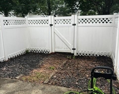 6412 Mallard View Lane - Photo Thumbnail 5