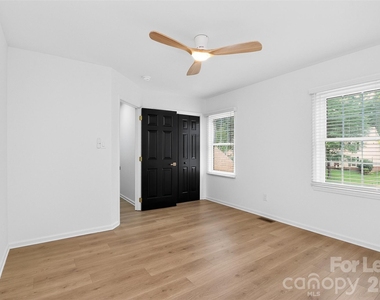 1943 Watlington Drive - Photo Thumbnail 34