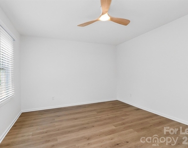 1943 Watlington Drive - Photo Thumbnail 35