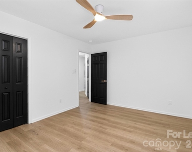 1943 Watlington Drive - Photo Thumbnail 28