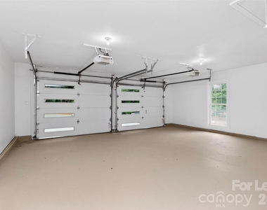 1943 Watlington Drive - Photo Thumbnail 37