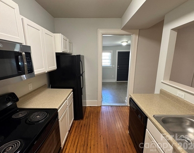 102 W Second Avenue - Photo Thumbnail 1