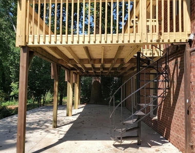 614 Carolina Avenue S - Photo Thumbnail 6