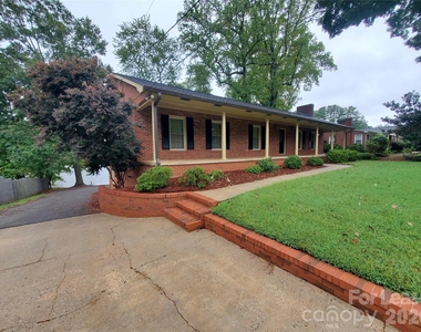 614 Carolina Avenue S - Photo Thumbnail 38