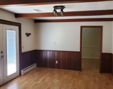 614 Carolina Avenue S - Photo Thumbnail 13