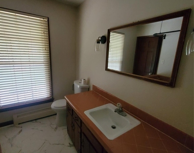 614 Carolina Avenue S - Photo Thumbnail 19