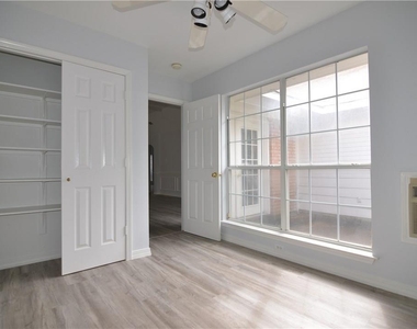 8113 Case Drive - Photo Thumbnail 13