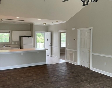 8757 Coralbell Lane - Photo Thumbnail 5