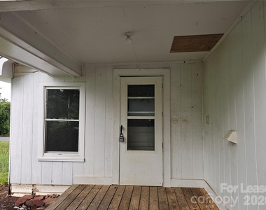 1641 Berkley Street Sw - Photo Thumbnail 17