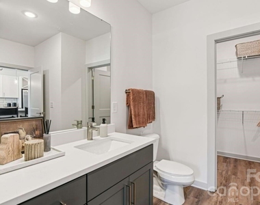9414 Mallard Creek Road - Photo Thumbnail 24
