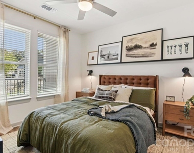 9414 Mallard Creek Road - Photo Thumbnail 23