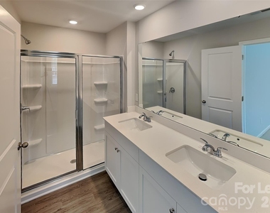 6013 Dutton Drive - Photo Thumbnail 9