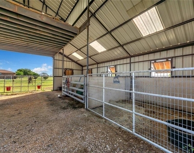 1061 Boaz Road - Photo Thumbnail 4